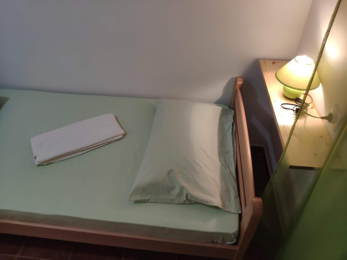 קוטור Guesthouse Lovcen מראה חיצוני תמונה
